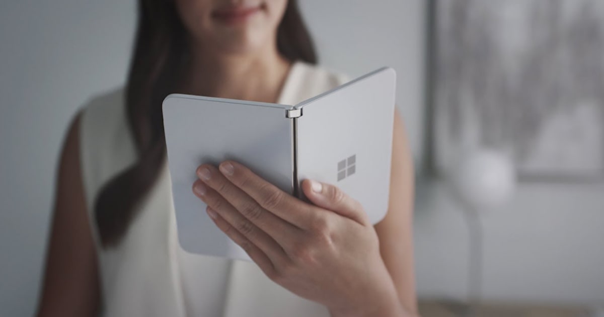 Microsoftලාගේ පළමු Foldable Android දුරකථනය - Microsoft Surface Duo