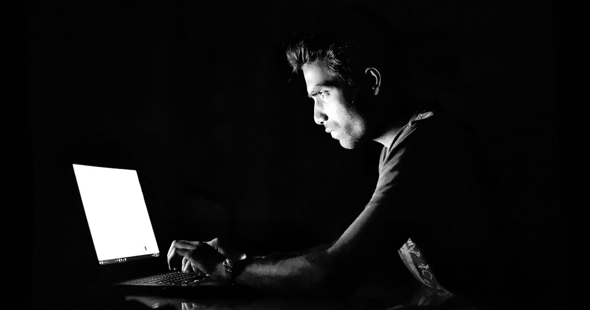 මුළුමනින්ම අදෘශ්‍යමානව අන්තර්ජාලයේ සැරිසරන්නේ කොහොමද?