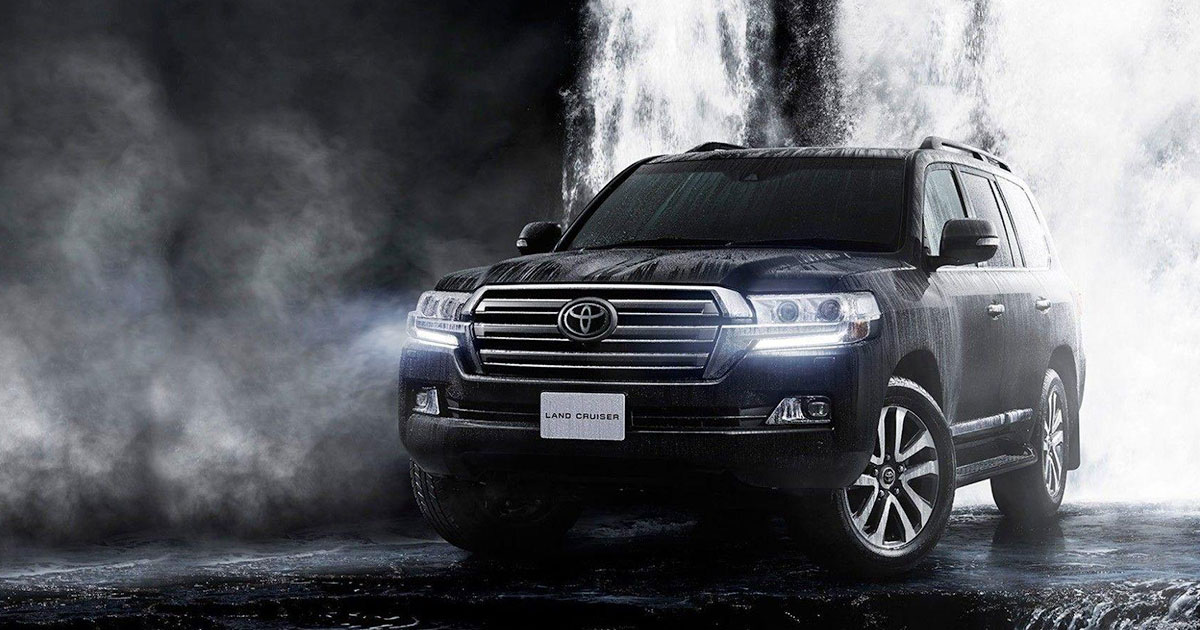 සුඛෝපභෝගී SUV එක, TOYOTA Land Cruiser V8 Sahara