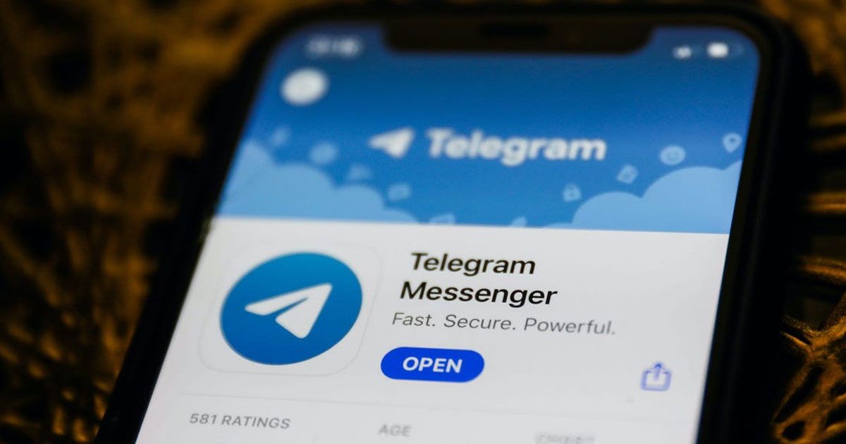 Facebookහි සේවාවන් බිඳ වැටීම නිසා Telegram වෙත පිවිසෙන පරිශීලකයන්ගේ වැඩි වීමෙන් Telegram මන්දගාමී විය හැකි බව නිල වශයෙන් ප්රකාශ කරයි