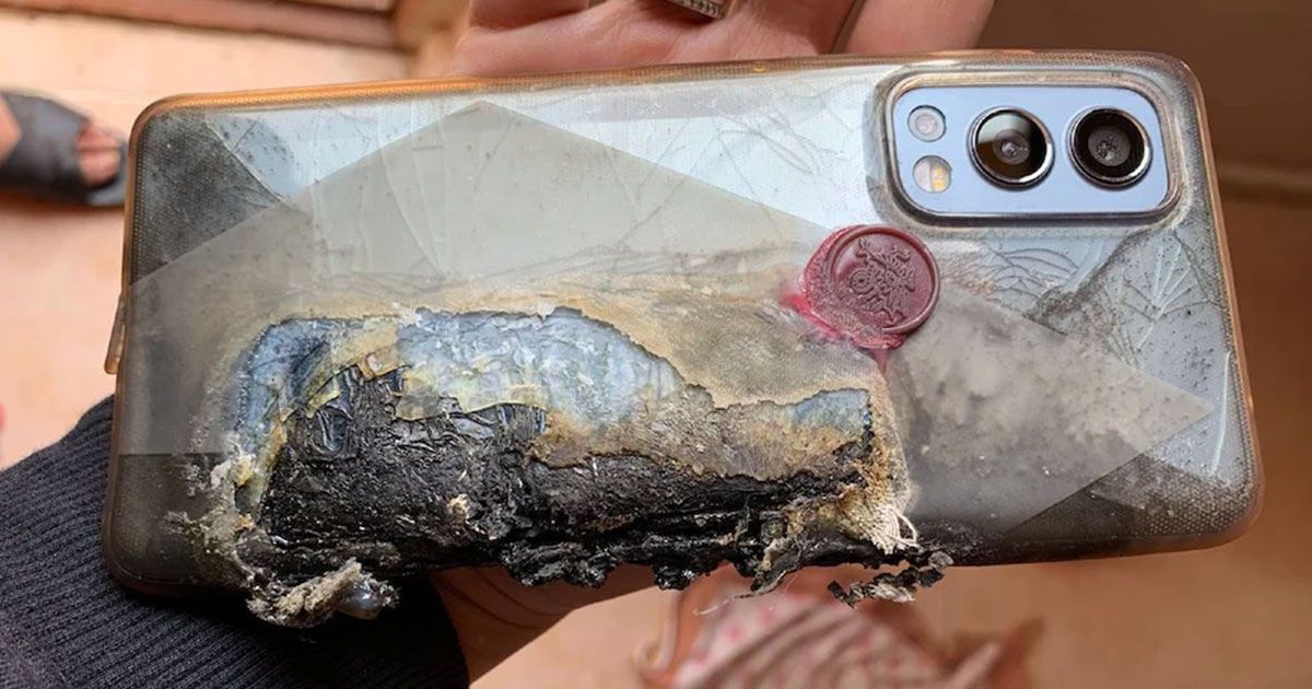 OnePlus Nord 2 ජංගම දුරකථනයක් පුපුරා යයි