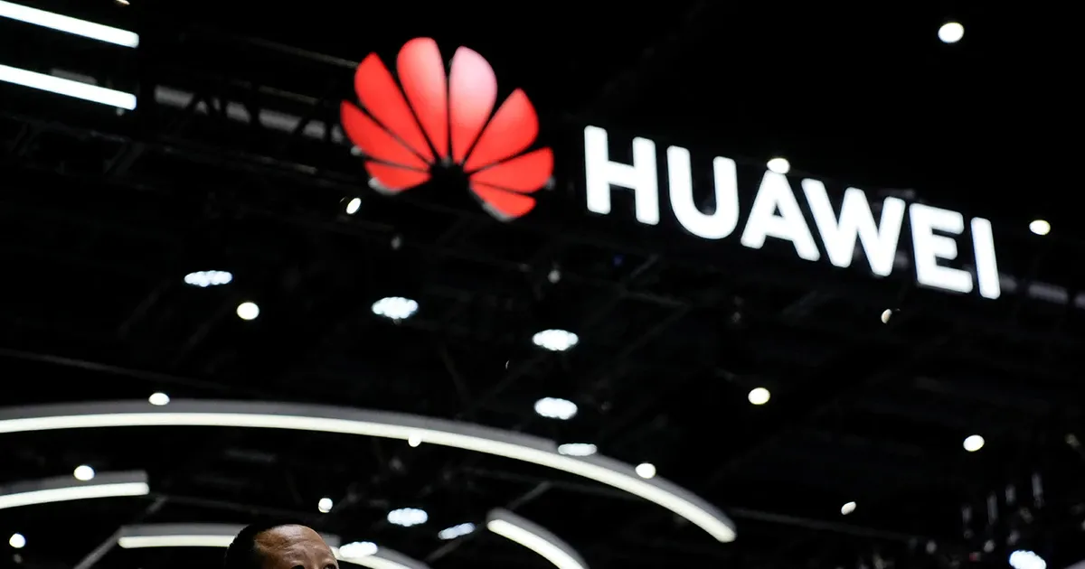 ඇමරිකාවේ තහනමින් පසු අළුමතින් නැගිටි Huawei සමාගමේ කතාව
