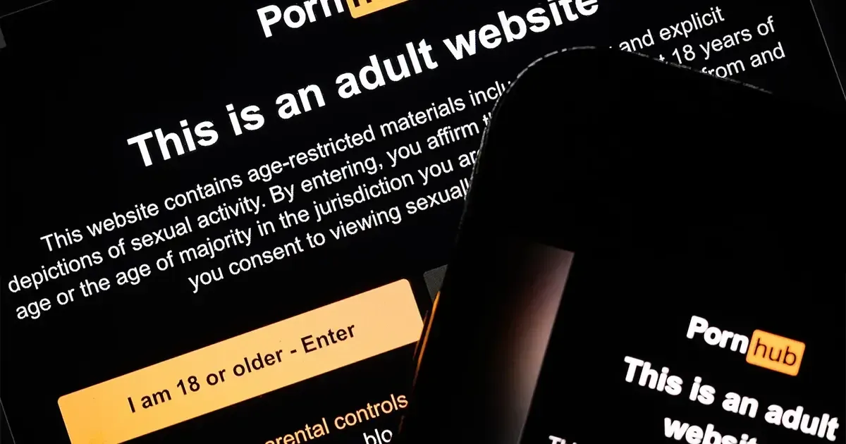 වැඩිහිටි අන්තර්ගතයන් සඳහා වන වෙබ් අඩවි සඳහා On-Device Age Verification හඳුන්වා දෙන මෙන් තාක්ෂණික දැවැන්තයින්ට Aylo සමාගම නිළ වශයෙන් දන්වයි