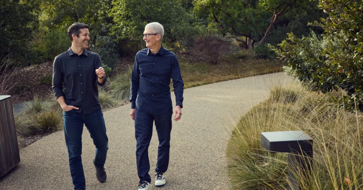 Apple සමාගමේ නායකත්වයේ දැවැන්ත වෙනසක්